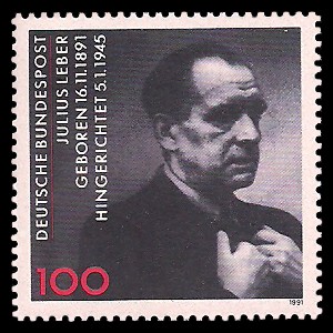 100 Pf Briefmarke: 100. Geburtstag Julius Leber