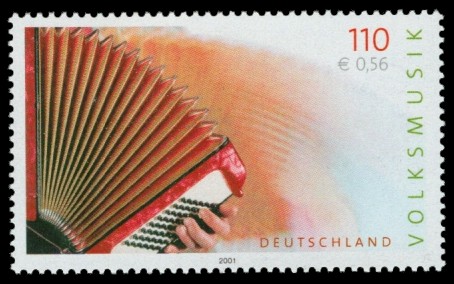 110 Pf / 0,56 € Briefmarke: Volksmusik
