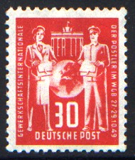 30 Pf Briefmarke: Gründungskonferenz der Internationalen Gewerkschaftsvereinigung für Post im Weltgewerkschaftsbund 30 Pf Briefmarke: Gründungskonferenz der Internationalen Gewerkschaftsvereinigung für Post im Weltgewerkschaftsbund