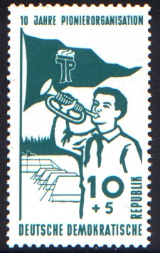 10 + 5 Pf Briefmarke: 10 Jahre Pionierorganisation 10 + 5 Pf Briefmarke: 10 Jahre Pionierorganisation