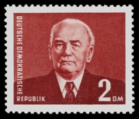 2 DM Briefmarke: Freimarke - Präsident Wilhelm Pieck