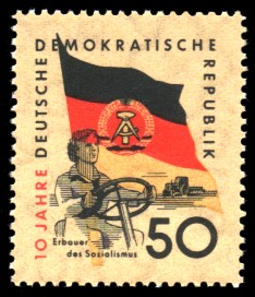 50 Pf Briefmarke: 10 Jahre DDR