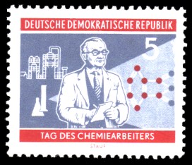 5 Pf Briefmarke: Tag des Chemiearbeiters