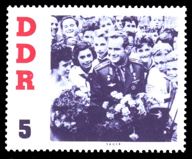 5 Pf Briefmarke: DDR-Besuch von German Titow, sowjetischer Kosmonaut 5 Pf Briefmarke: DDR-Besuch von German Titow, sowjetischer Kosmonaut