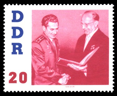 20 Pf Briefmarke: DDR-Besuch von German Titow, sowjetischer Kosmonaut 20 Pf Briefmarke: DDR-Besuch von German Titow, sowjetischer Kosmonaut