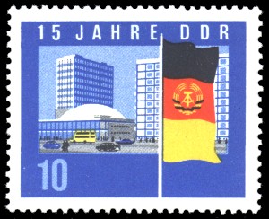 10 Pf Briefmarke: 15 Jahre DDR