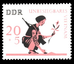 20 + 5 Pf Briefmarke: Unbesiegbares Vietnam
