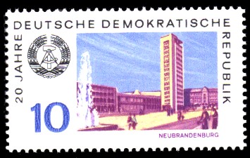 10 Pf Briefmarke: 20 Jahre DDR, Neubrandenburg 10 Pf Briefmarke: 20 Jahre DDR, Neubrandenburg