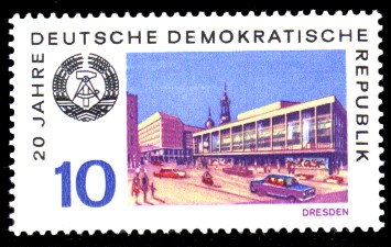 10 Pf Briefmarke: 20 Jahre DDR, Dresden