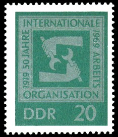 20 Pf Briefmarke: 50 Jahre Arbeitsorganisation IAO