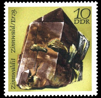 10 Pf Briefmarke: Mineralfunde aus der DDR, Zinnwaldit