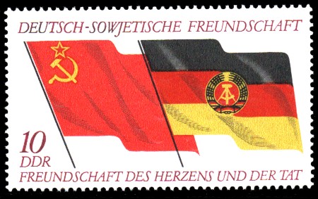 10 Pf Briefmarke: 25 Jahre Gesellschaft für DSF, Deutsch-Sowjetische Freundschaft