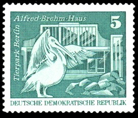 5 Pf Briefmarke: Sozialistischer Aufbau in der DDR, Tierpark Bln