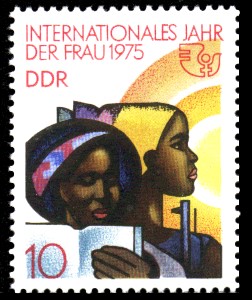 10 Pf Briefmarke: Internationales Jahr der Frau 1975