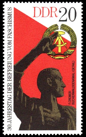 20 Pf Briefmarke: 30. Jahrestag der Befreiung vom Faschismus