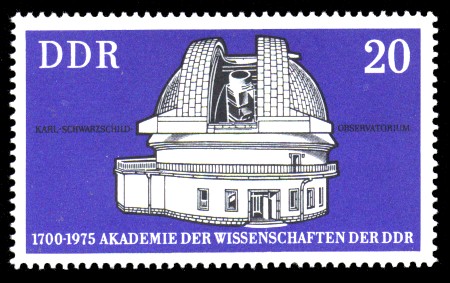 20 Pf Briefmarke: 275 Jahre Akademie der Wissenschaften der DDR, Observatorium