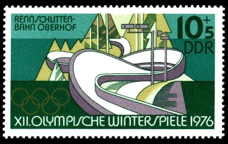 10 + 5 Pf Briefmarke: XII. Olympische Winterspiele, Rennschlittenbahn