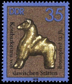 35 Pf Briefmarke: Kostbarkeiten von slawischen Stätten, Bronzepferd 12.Jh.