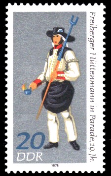 20 Pf Briefmarke: Paradetrachten, Freiberger Hüttenmann