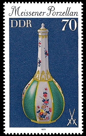 70 Pf Briefmarke: Meissener Porzellan, Sakeflasche 70 Pf Briefmarke: Meissener Porzellan, Sakeflasche