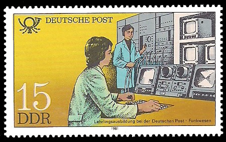 15 Pf Briefmarke: Ausbildung bei der Deutschen Post, Lehrlingsausbildung Funkwesen