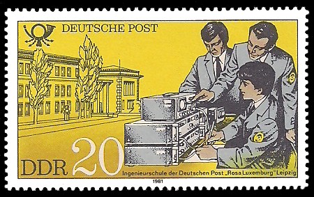 20 Pf Briefmarke: Ausbildung bei der Deutschen Post, Ingenieurschule Rosa Luxemburg