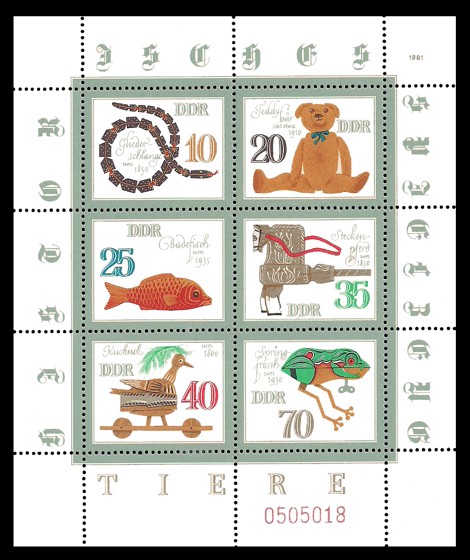 Briefmarke: Kleinbogen - Historisches Spielzeug, Tiere Briefmarke: Kleinbogen - Historisches Spielzeug, Tiere