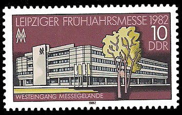 10 Pf Briefmarke: Leipziger Frühjahrsmesse 1982, Westeingang Messegelände 10 Pf Briefmarke: Leipziger Frühjahrsmesse 1982, Westeingang Messegelände