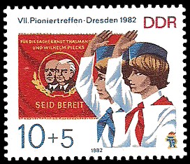 10 + 5 Pf Briefmarke: VII. Pioniertreffen in Dresden, zwei Jungpioniere 10 + 5 Pf Briefmarke: VII. Pioniertreffen in Dresden, zwei Jungpioniere
