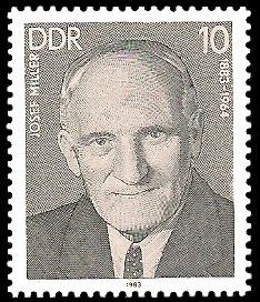 10 Pf Briefmarke: Verdienstvolle Persönlichkeiten der Arbeiterbewegung, Josef Miller 10 Pf Briefmarke: Verdienstvolle Persönlichkeiten der Arbeiterbewegung, Josef Miller