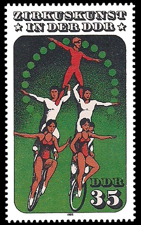 35 Pf Briefmarke: Zirkuskunst in der DDR, Einrad 35 Pf Briefmarke: Zirkuskunst in der DDR, Einrad