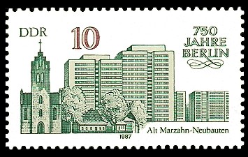 10 Pf Briefmarke: 750 Jahre Berlin, Alt-Marzahn u. Neubauten 10 Pf Briefmarke: 750 Jahre Berlin, Alt-Marzahn u. Neubauten