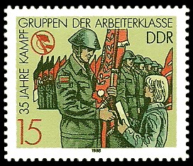 15 Pf Briefmarke: 35 Jahre Kampfgruppen, Appell