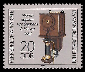 20 Pf Briefmarke: Fernsprechapparate im Wandel der Zeiten, Siemens & Halske Telefon