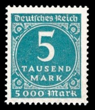 5 Tsd. M Briefmarke: Ziffern im Kreis und Posthorn, 5 Tsd. M 5 Tsd. M Briefmarke: Ziffern im Kreis und Posthorn, 5 Tsd. M