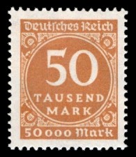 50 Tsd. M Briefmarke: Ziffern im Kreis und Posthorn, 50 Tsd. M