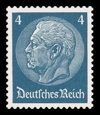 4 Pf Briefmarke: Paul von Hindenburg