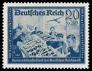 20 + 30 Pf Briefmarke: Kameradschaftsblock der Deutschen Reichspost, Segelflugwerkstätten
