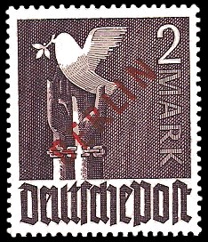 2 DM Briefmarke: Gemeinschaftsausgabe der alliierten Besetzung mit rotem BERLIN Aufdruck, Freimarke